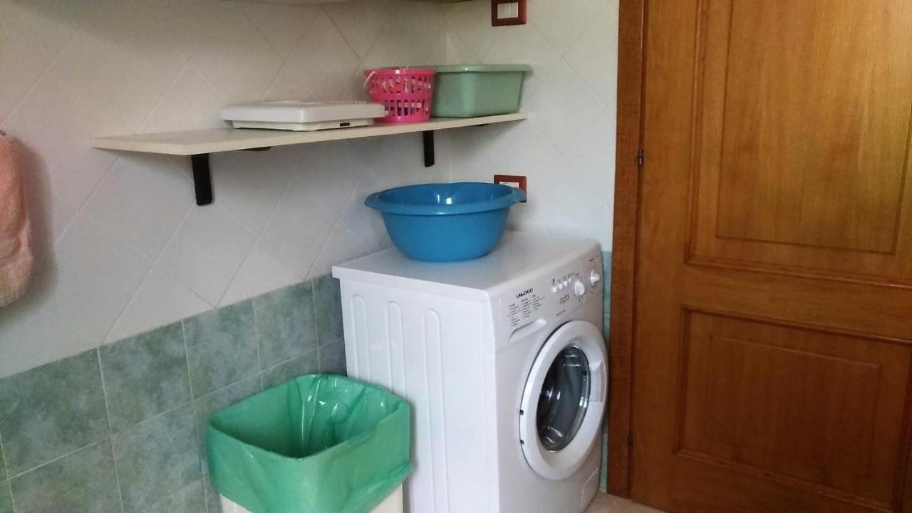 Casa Miriam - Appartamenti Vacanze Villaputzu Exteriör bild