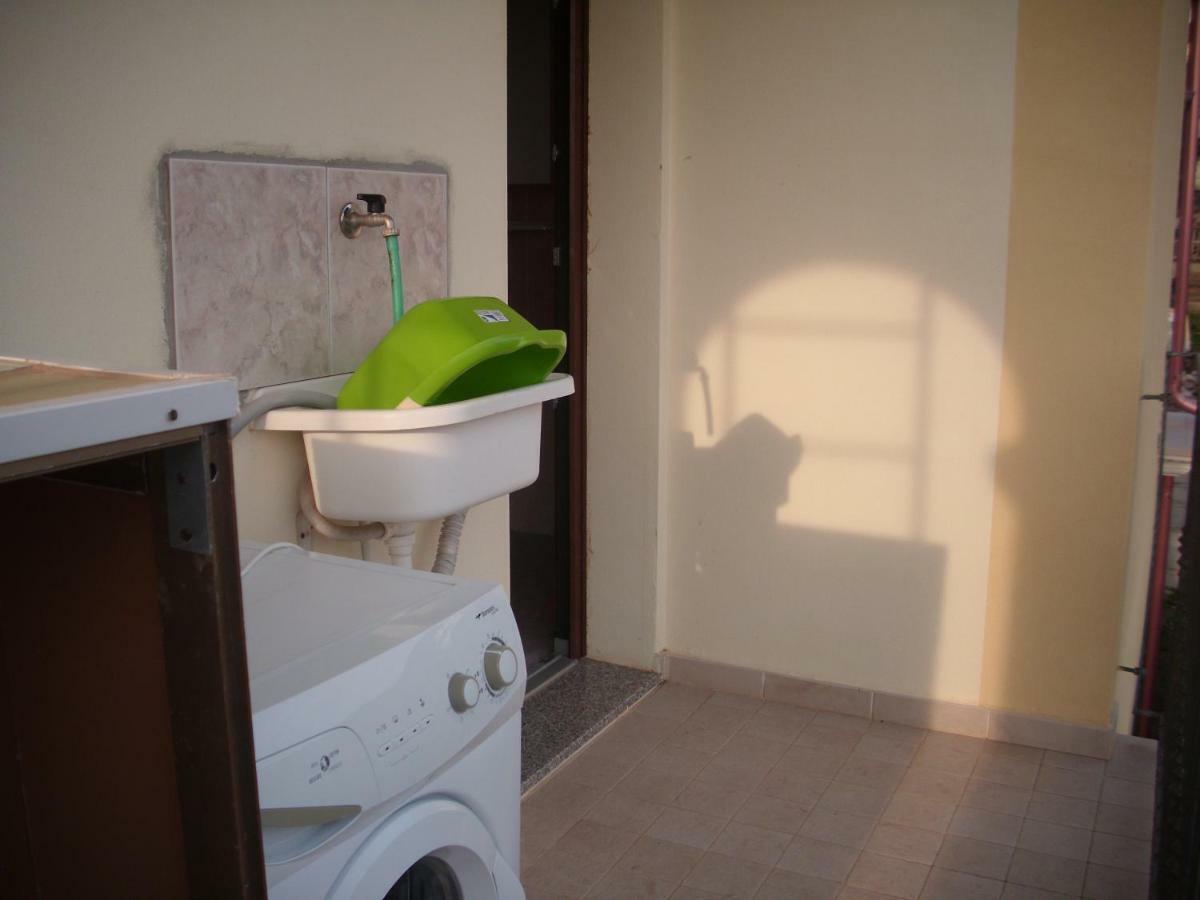 Casa Miriam - Appartamenti Vacanze Villaputzu Exteriör bild