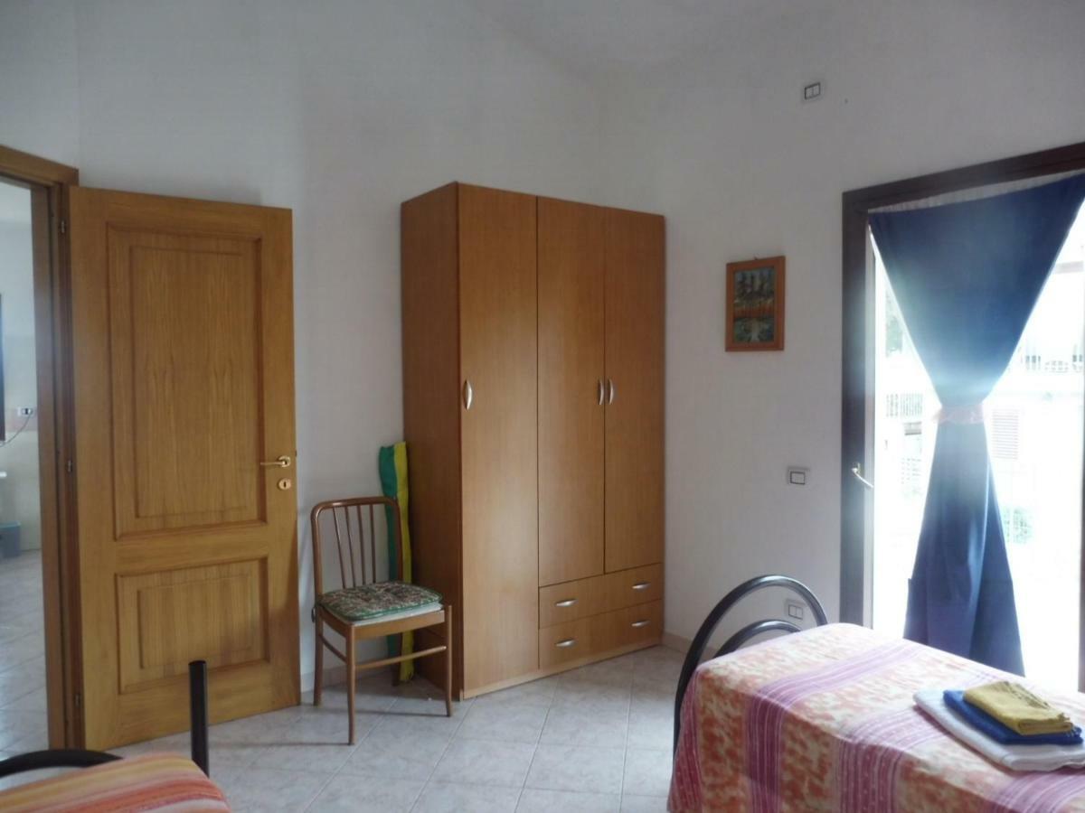 Casa Miriam - Appartamenti Vacanze Villaputzu Exteriör bild
