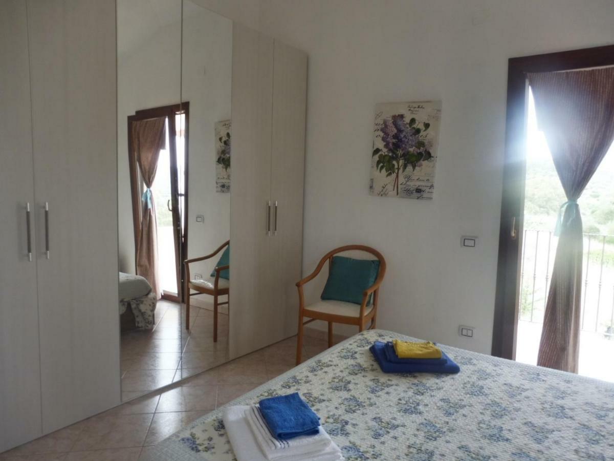 Casa Miriam - Appartamenti Vacanze Villaputzu Exteriör bild